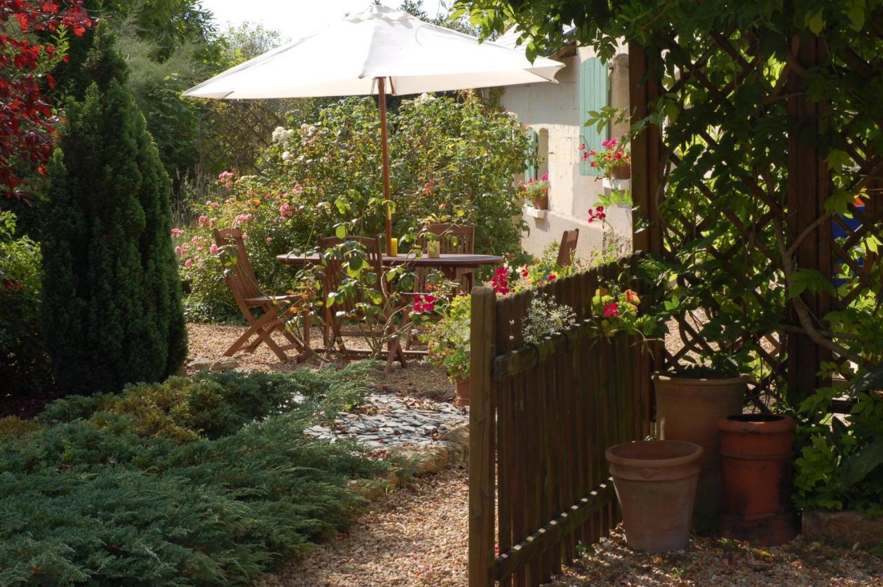 Le Logis Du Pressoir Self Catering Gites In Beautiful 18Th Century Estate In The Heart Of The Loire Valley With Heated Pool And Extensive Grounds. Les Bois-d'Anjou Eksteriør billede