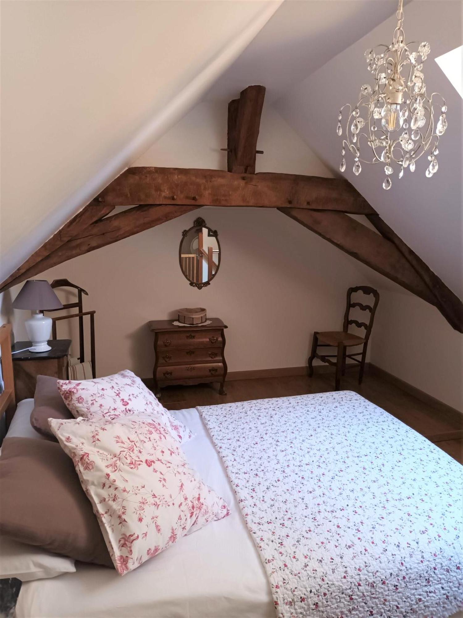 Le Logis Du Pressoir Self Catering Gites In Beautiful 18Th Century Estate In The Heart Of The Loire Valley With Heated Pool And Extensive Grounds. Les Bois-d'Anjou Værelse billede